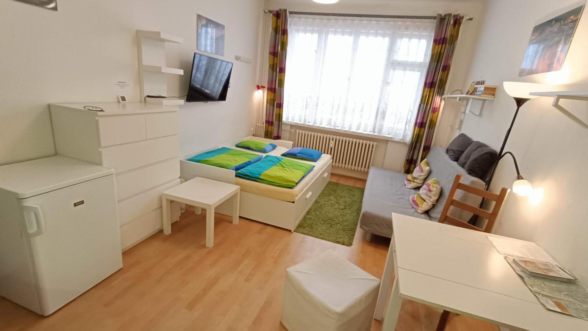 Nice Apartment By The Center Prague Exterior photo
